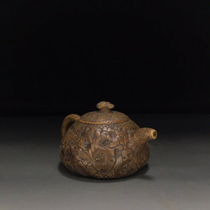 Chinese Yixing Zisha Clay Handmade Exquisite Teapot （供春 底款：蒋蓉）