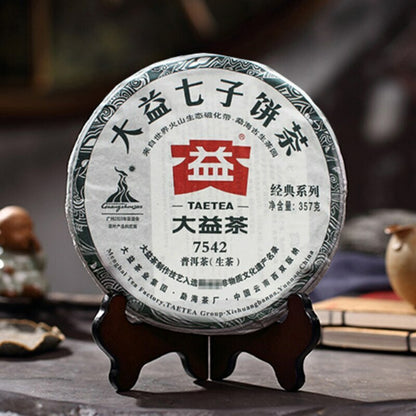 Puerh Classic 7542 Puer 2010 Yunnan Menghai Dayi Raw Pu'er Tea Cake 357g TAETEA