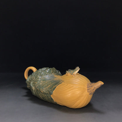 Chinese Yixing Zisha Clay Handmade Exquisite Teapot （百财 底款：蒋蓉）