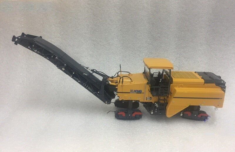 1:35 44CM XCMG XM220K2 Miller Milling Machine Construct Equipment Diecast Model