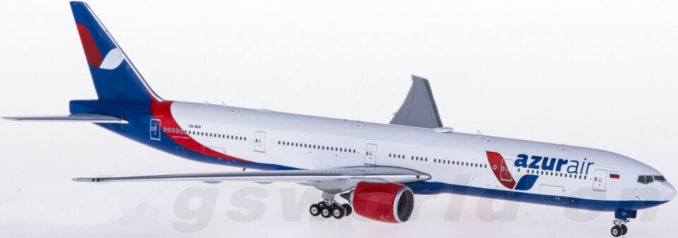 1:400 Phoenix Azur Air BOEING 777-300ER Passenger Airplane Diecast Plane Model
