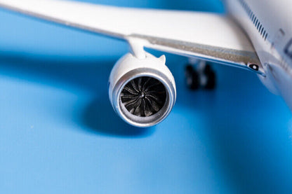 1:400 Phoenix LATAM BOEING 787-9 Passenger Airplane Diecast Aircraft Plane Model