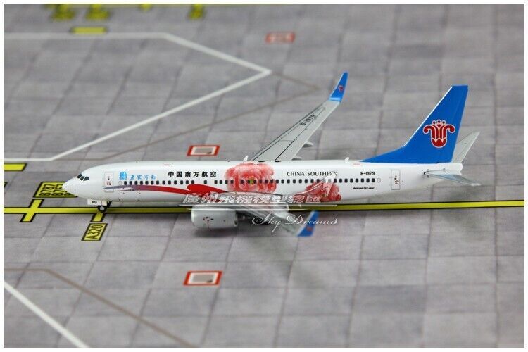 1:400 JC Wings CHINA SOUTHERN BOEING 737-800 Passenger Airplane Diecast Model