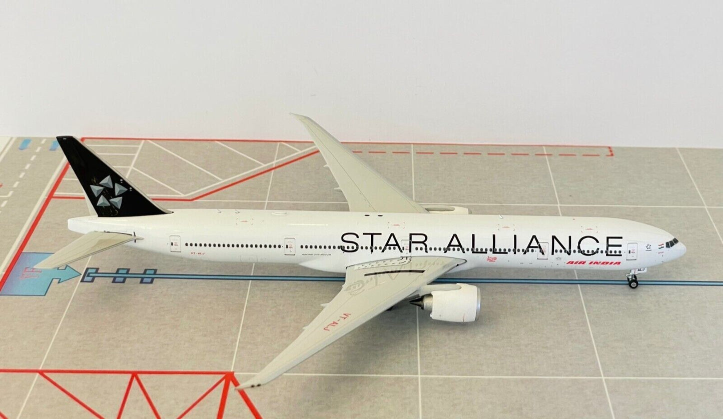 1:400 Phoenix AIR INDIA STAR ALLIANCE BOEING 777-300ER Airplane Diecast Model