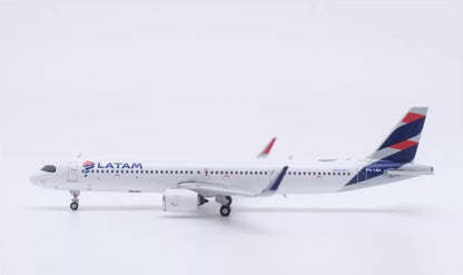 1:400 Phoenix LATAM Airbus A321neo PS-LBA Airplane Diecast Aircraft Plane Model