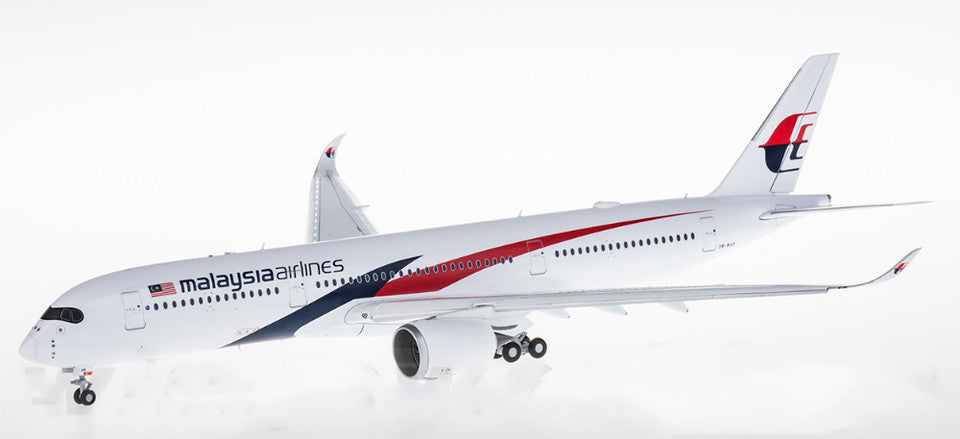 1:200 33CM JC Wings Malaysia Airlines A350-900 Flap Down Airplane Diecast Model