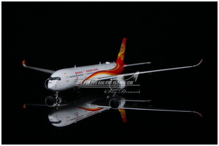 1:400 JC WINGS HONGKONG AIRLINE AIRBUS A350-900 Passenger Airplane Diecast Model