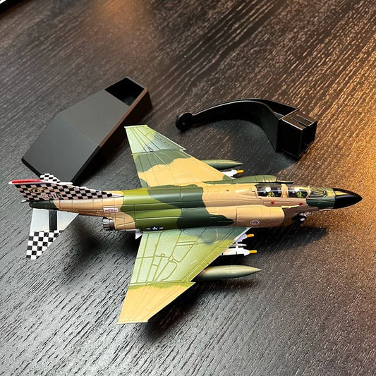 1:100 US F4C Ghost Fighter Metal Model Camouflage Painting