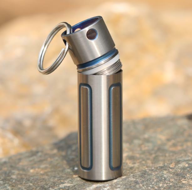 Titanium Waterproof Medicine Pill Bottles Necklace Pendants Perfume Bottles Box