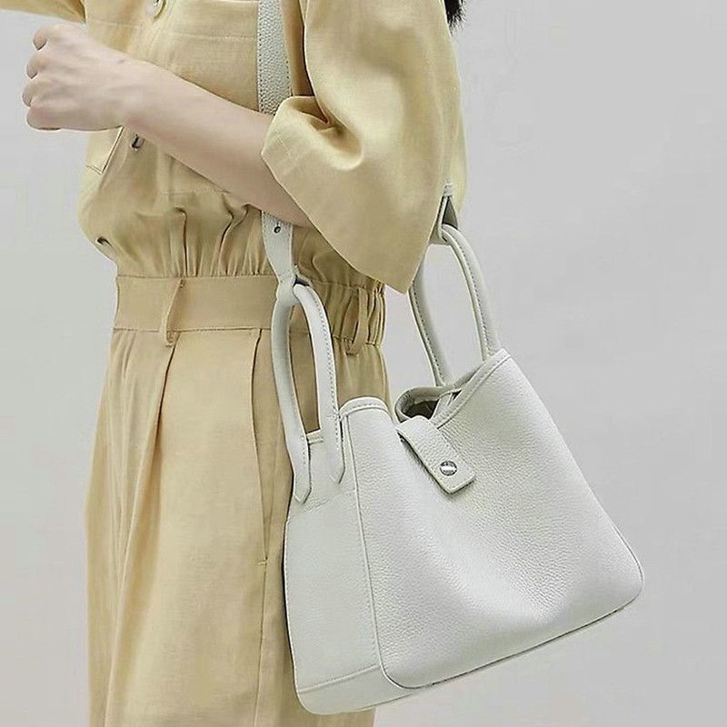 Genuine Cow Leather Shoulder Bags Large Tote Versatile Bucket Handbag Purse 1 PC