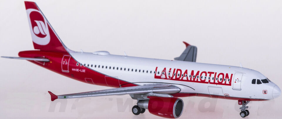 1:400 JC WINGS Laudamotion AIRBUS A320 Passenger Airplane Diecast Aircraft Model
