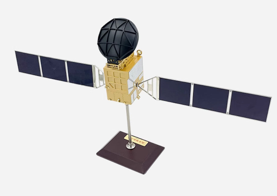 1:35 51CM BeiDou Navigation Satellite System BDS Diecast Aerospace Model