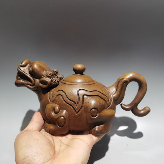 Chinese Vintage Yixing Zisha Clay Dragon Statue Zisha Teapot Tea Set Collection
