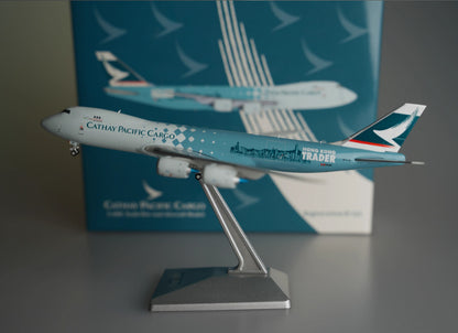 1:400 YY Wings CATHAY PACIFIC CARGO BOEING B747-8F Plane Diecast Aircraft Model