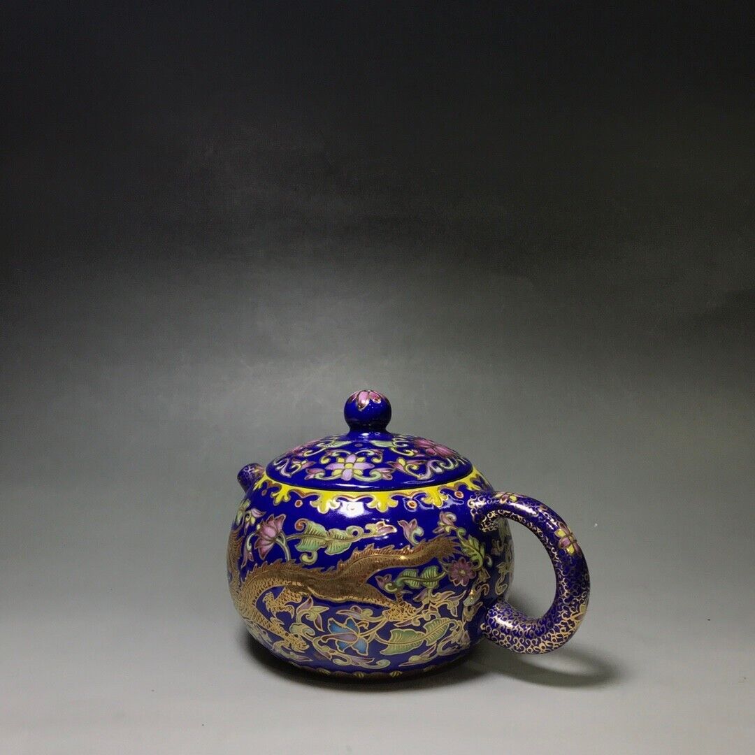 Chinese Yixing Zisha Clay Handmade Exquisite Teapot （西施 底款：陈涛手制）