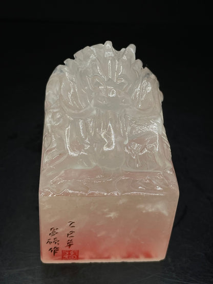 Chinese Natural Shoushan Stone Hand-carved Exquisite Auspicious Beast Seal 31331