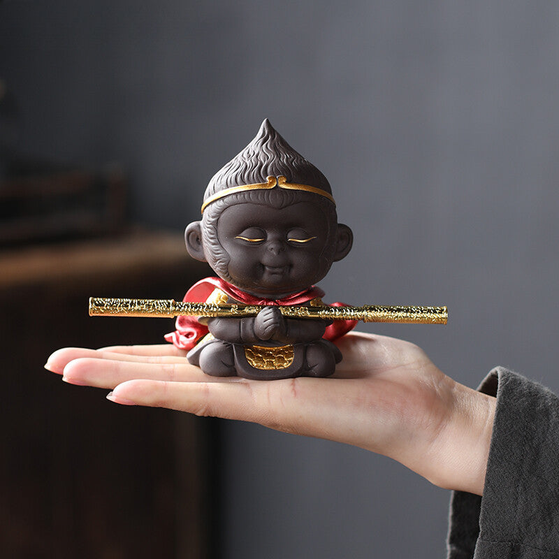 1Pcs Purple Clay Monkey King Figurine Car Ornament Tea Pets Tea Table Decoration