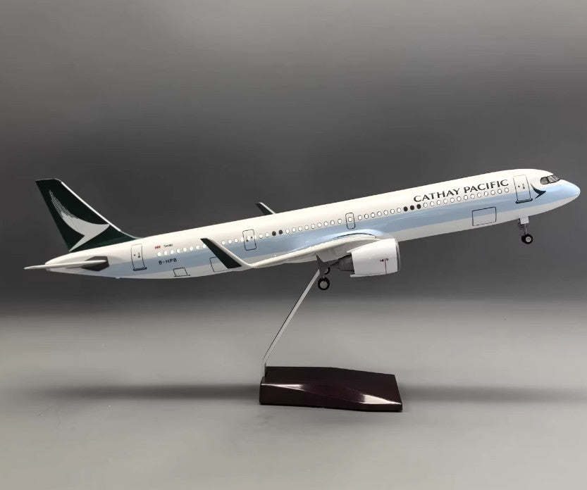 47CM 1:95 CATHAY PACIFIC AIRBUS A321NEO Airplane Led Sound Light Resin Model