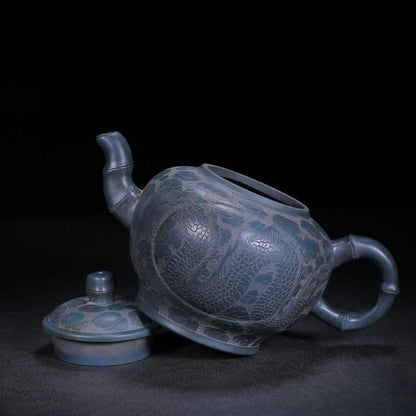 Chinese Yixing Zisha Clay Handmade Exquisite Teapot （龙凤呈祥 底款：周桂珍）