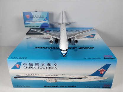 1:200 Aviation CHINA SOUTHERN BOEING B757-200 Airplane Diecast Plane Model