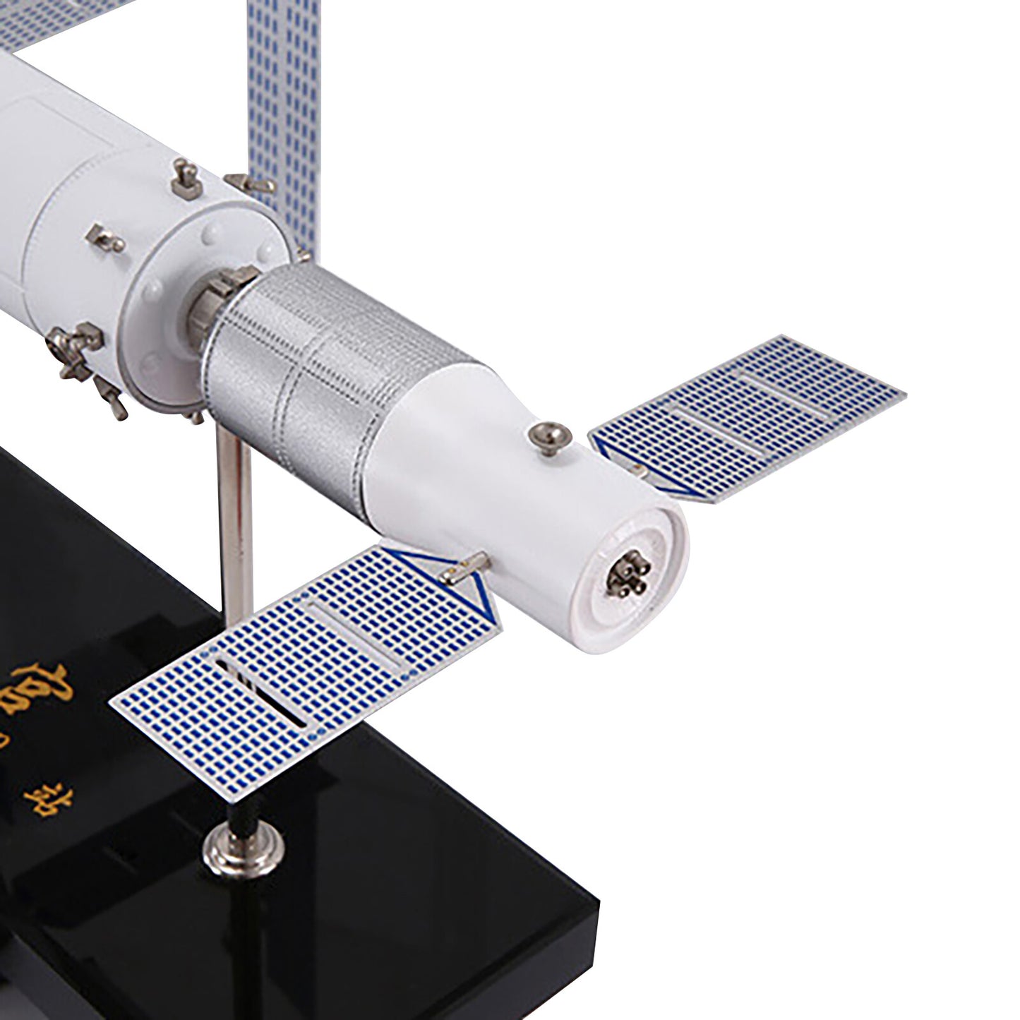 1:150 Tiangong-1 Chinese Space Station Model Alloy Aviation Satellite Ornaments