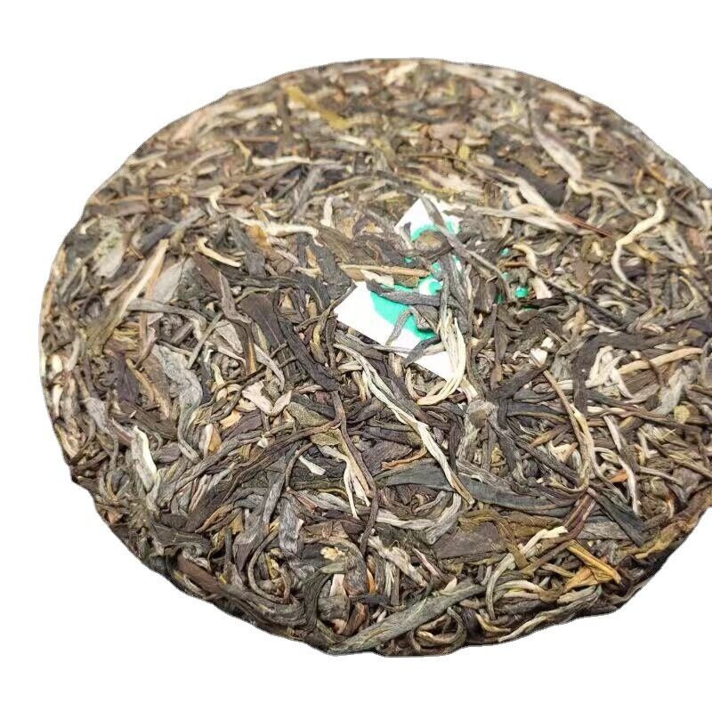 Yunnan Pu'er Tea Mengku Lincang Icelandic Raw Tea Cake Tea 357g Ancient Tree Tea