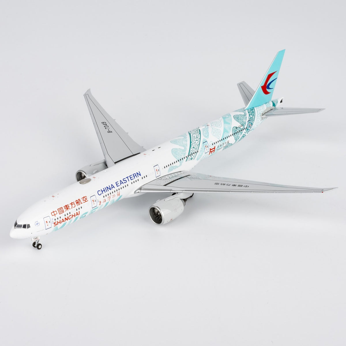 1:400 NGmodels China Eastern Boeing 777-300ER Passenger Diecast Airplane Model