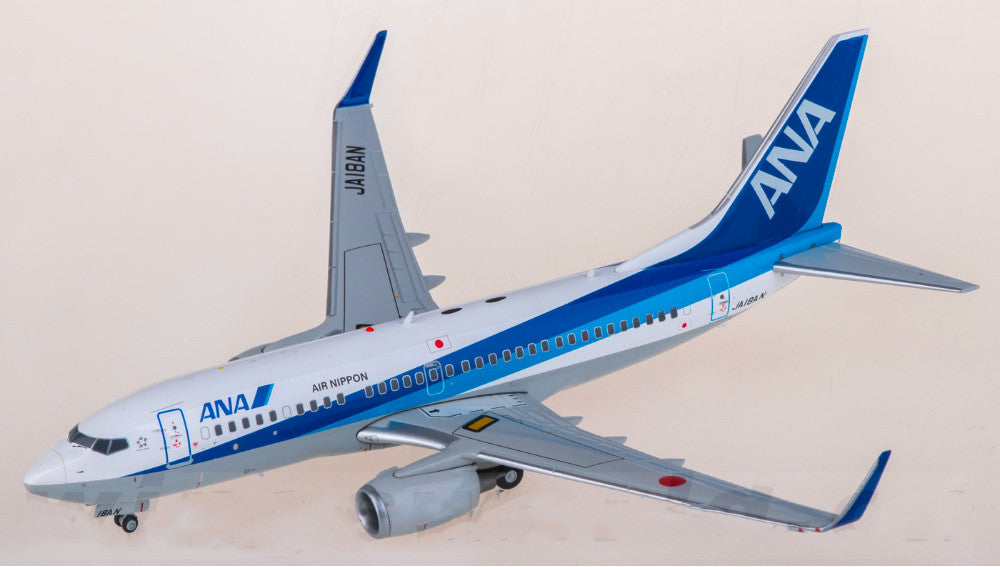 1:200 JC Wings ANA Boeing 737-700 Airplane Diecast Plane Aircraft Model