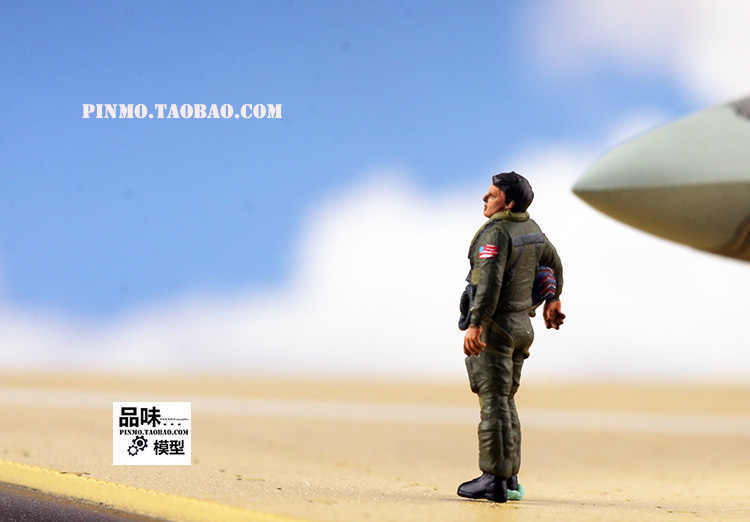 1/72 US Navy Fighter Pilot 1 Soldier Model