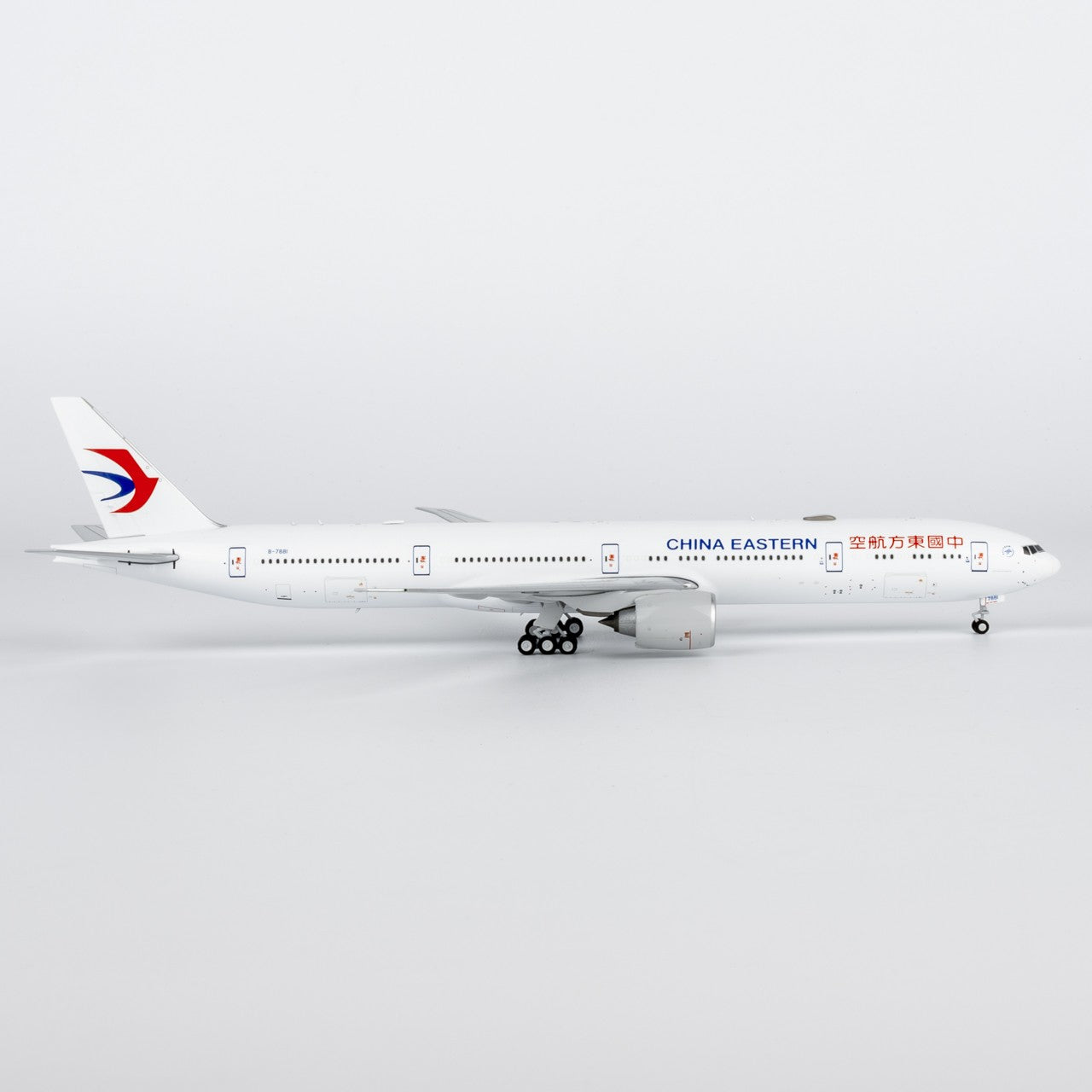 1:400 NGmodels China Eastern Boeing 777-300ER Passenger Diecast Plane Model