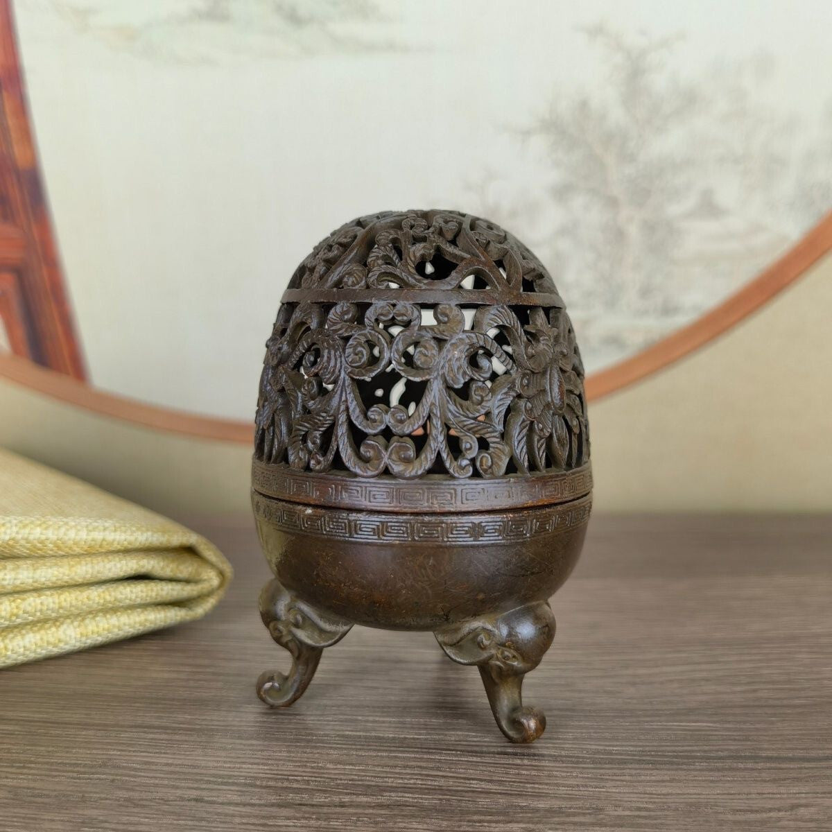Chinese old Bronze collectable flower incense burner buddha Gift