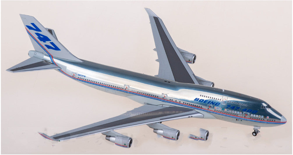 1:400 Patriot Boeing Boeing 747-400 Passenger Airplane Diecast Model