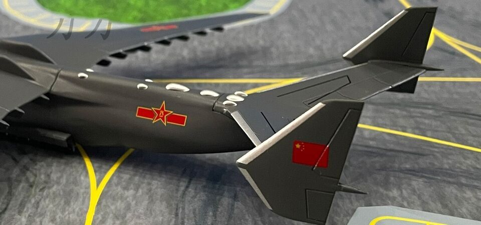 1:400 UNISTAR PLAAF Antonov An-225 Fighter Diecast Military Aircraft Plane Model