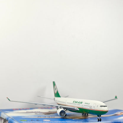 1:400 Aeroclassics EVA AIR A330-200 Passenger Airplane Diecast Plane Model