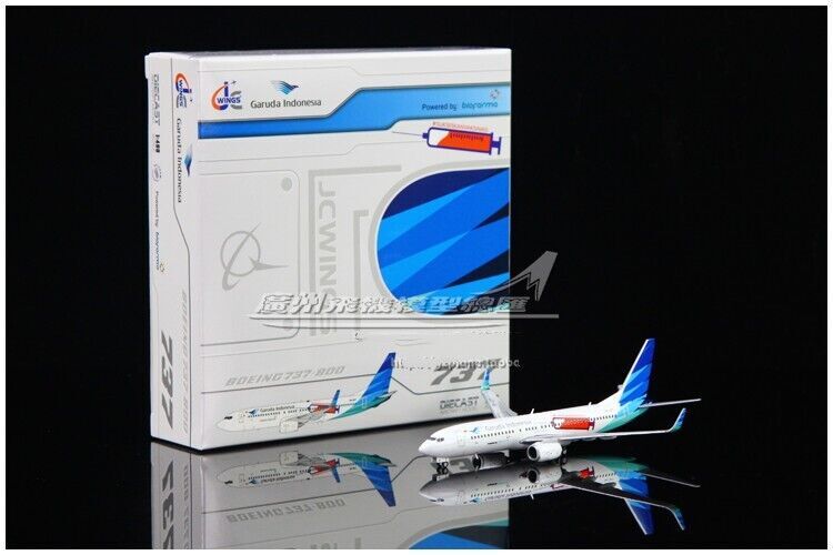 1:400 JC Wings Garuda Indonesia BOEING 737-800 Passenger Airplane Diecast Model