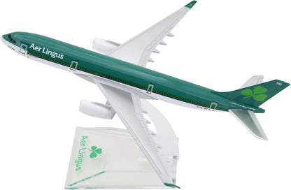 1:400 A330-300 Ireland AER Lingus Metal Airplane Model Plane Plane Model Green