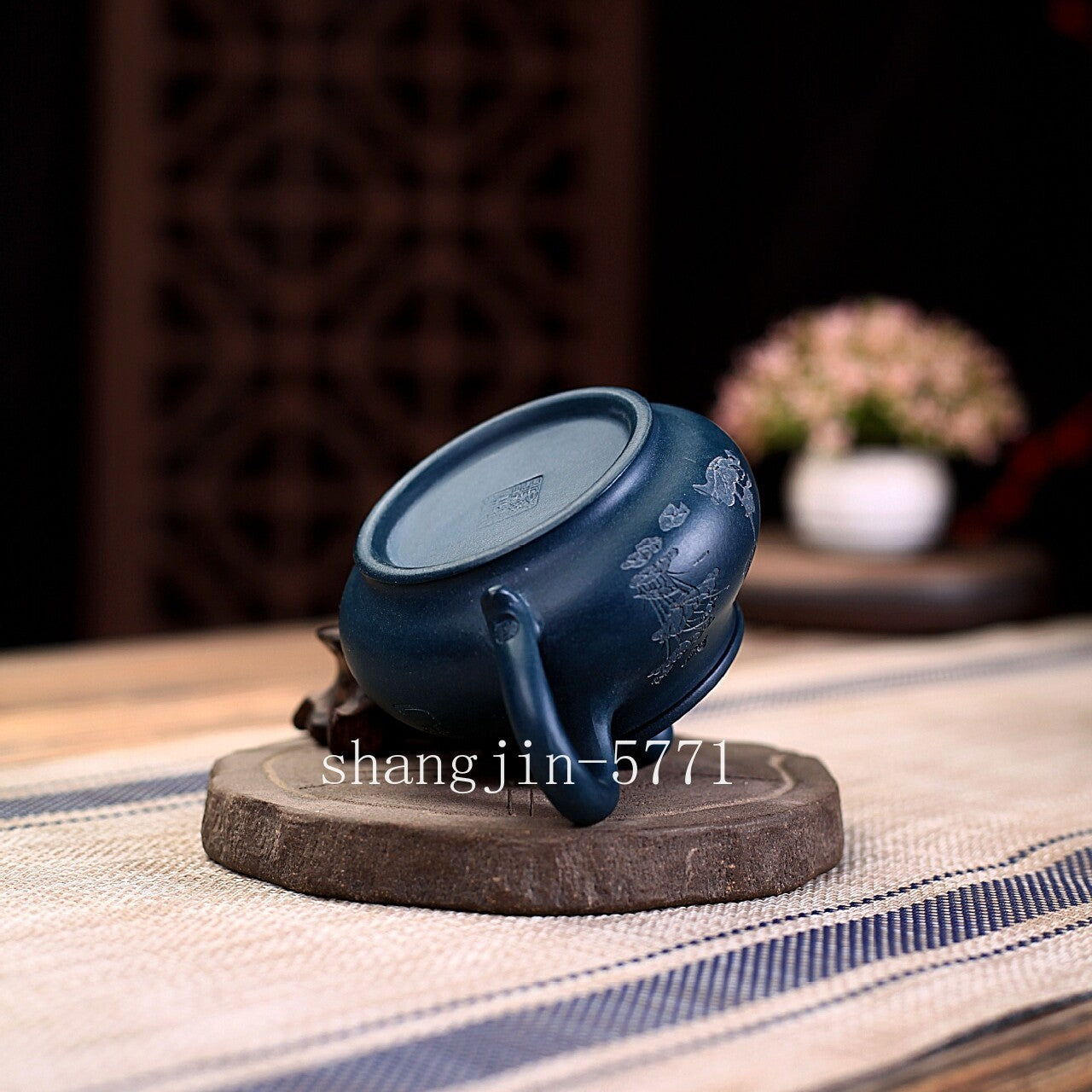 180ml Marked Tea Pot 9 Infuser Holes Hand Carved Lotus Flower Yixing Zisha Clay