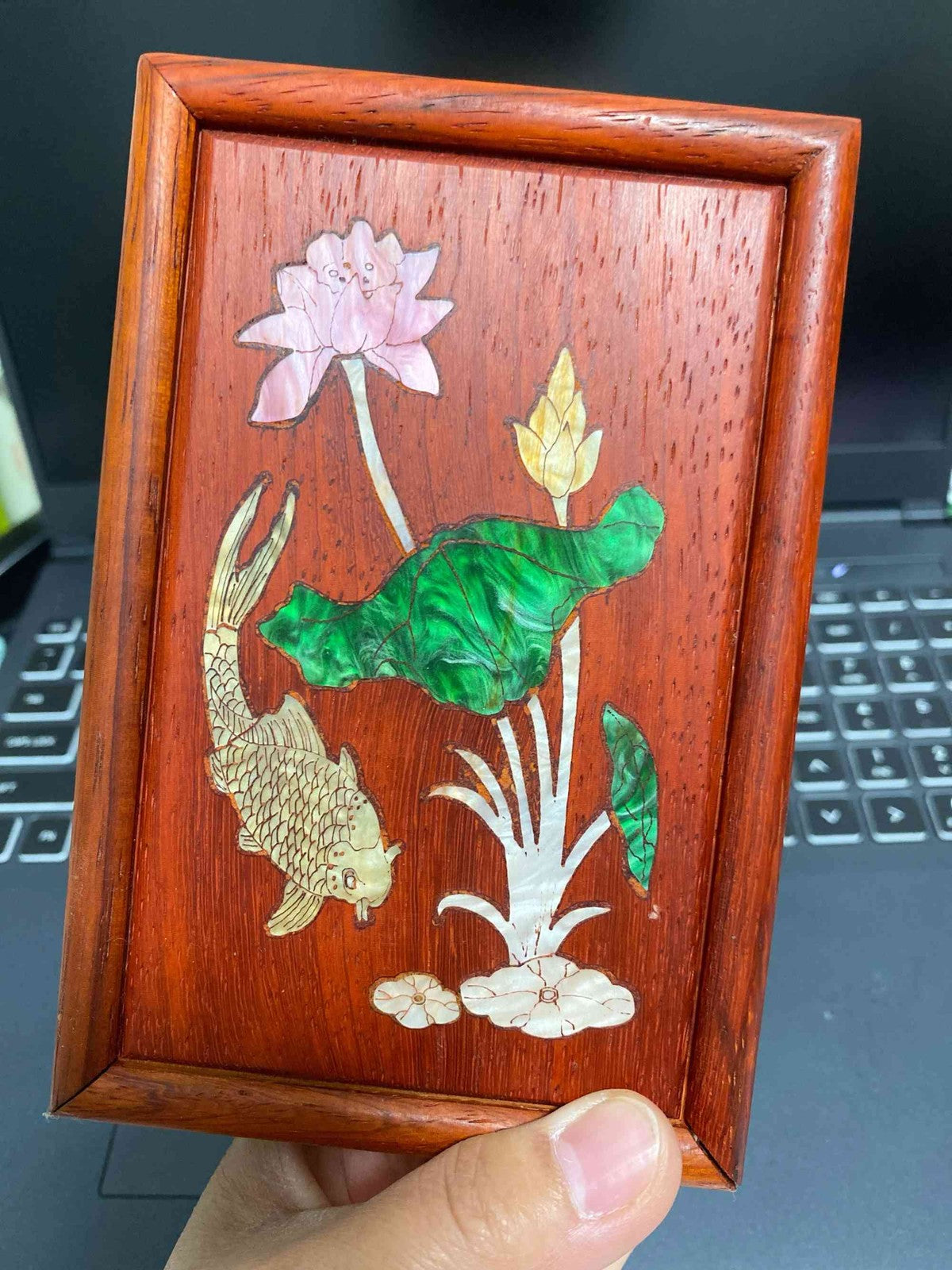 Rosewood Inlaid Shell Jewelry Box Random Pattern Drawer Type Storage