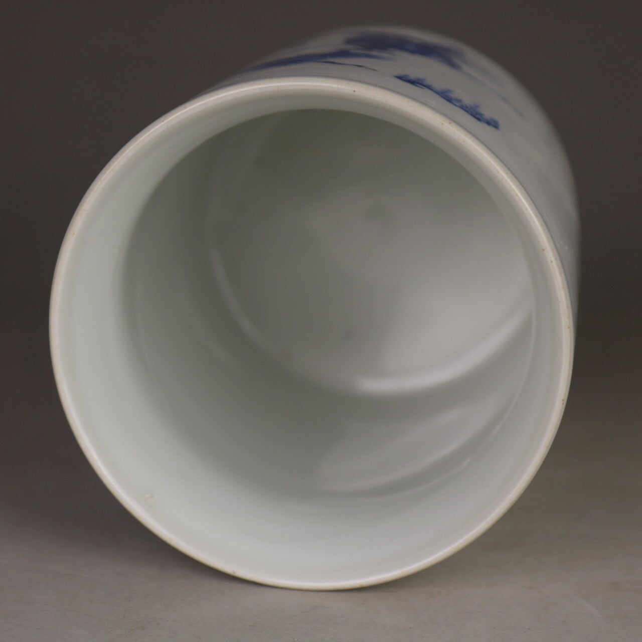 5.2" Chinese Blue White Porcelain Guiguzi Go Downhill Brush Pot Collect