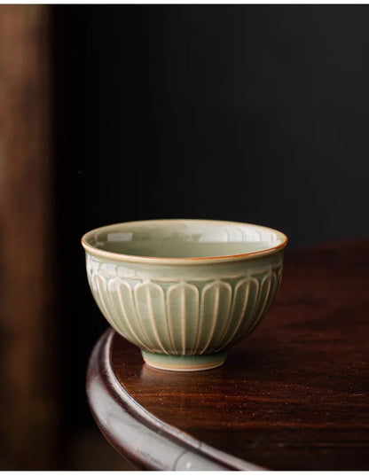 150ml Yue Kiln Relief Drum Shaped Celadon Tea Cup Master Cup Single Tea Set