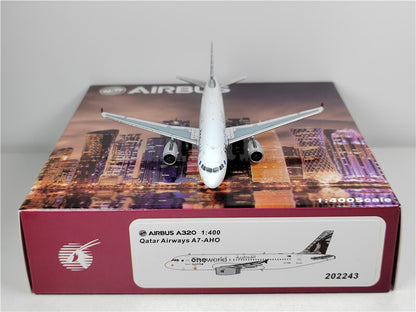 1:400 Panda QATAR Oneworld AIRBUS A320 Passenger Airplane Diecast Aircraft Model