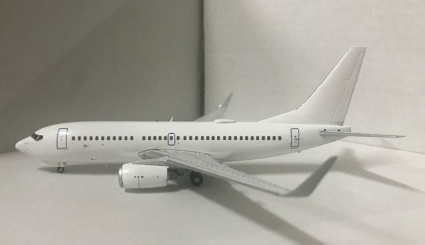 JC Wings Blank B737-700 1/200 diecast plane model aircraft