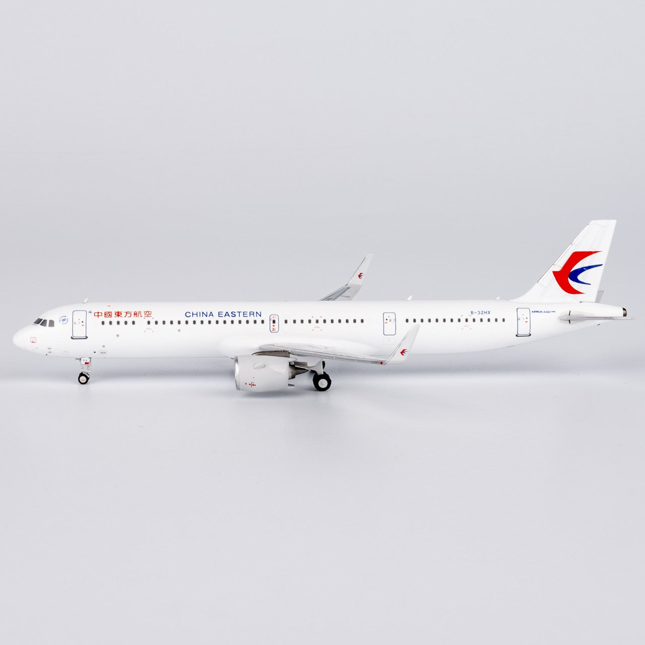 1:400 NGmodels China Eastern A321neo Passenger Airplane Diecast Plane Model