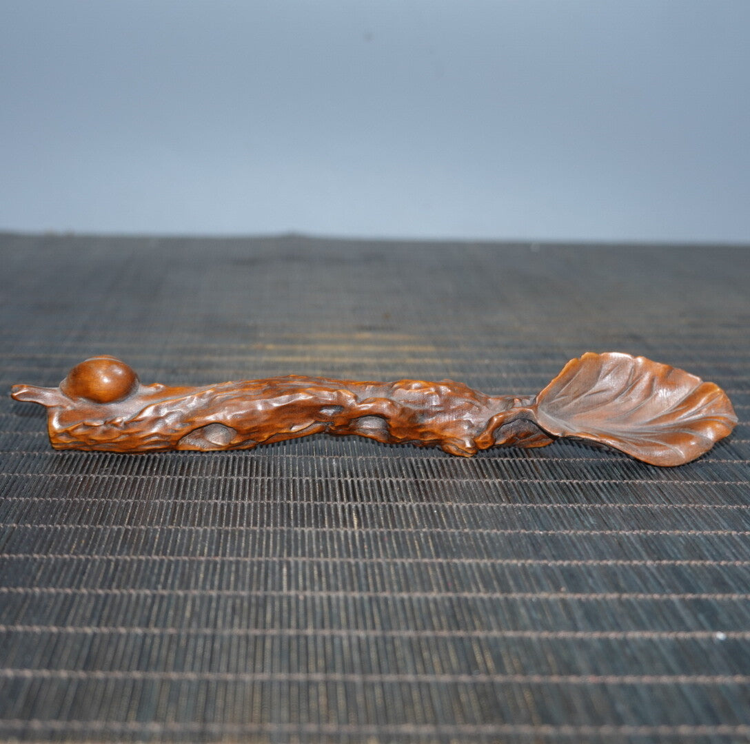 6.7" Collect China Box-wood Carving Animal Snail Tea Shovel Statue