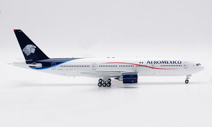 1:200 32CM InFlight AEROMEXICO BOEING 777-200ER Passenger Airplane Diecast Model