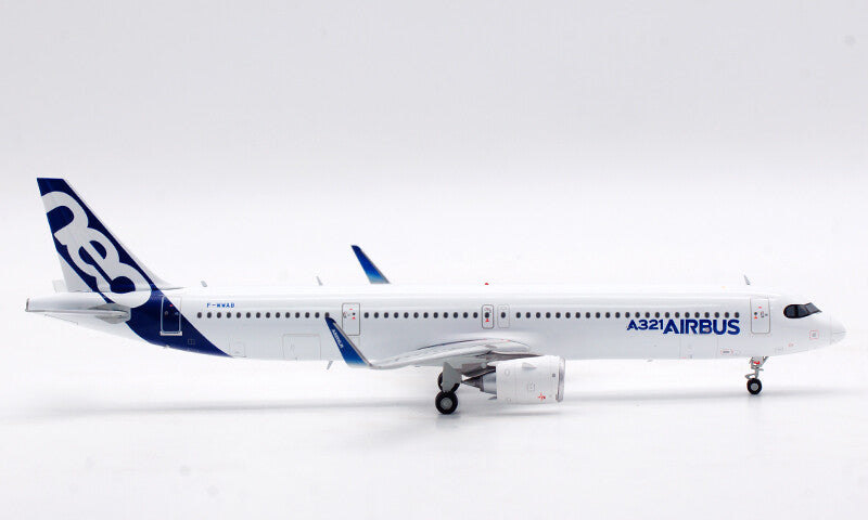 1:200 JC Wings AIRBUS A321NEO Passenger Airplane Diecast Aircraft Model