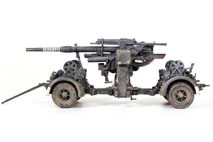 FOV German WWII 88mm anti-aircraft gun with soldier and scene 1/32 DIECAST MODEL