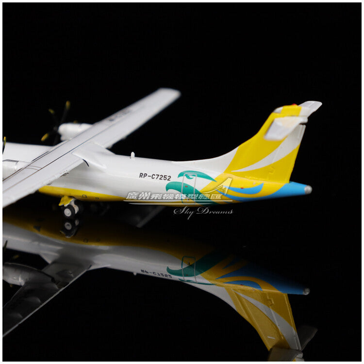 1:400 JC Wings Cebu Pacific Cargo ATR-72 Airplane Diecast Aircraft Plane Model