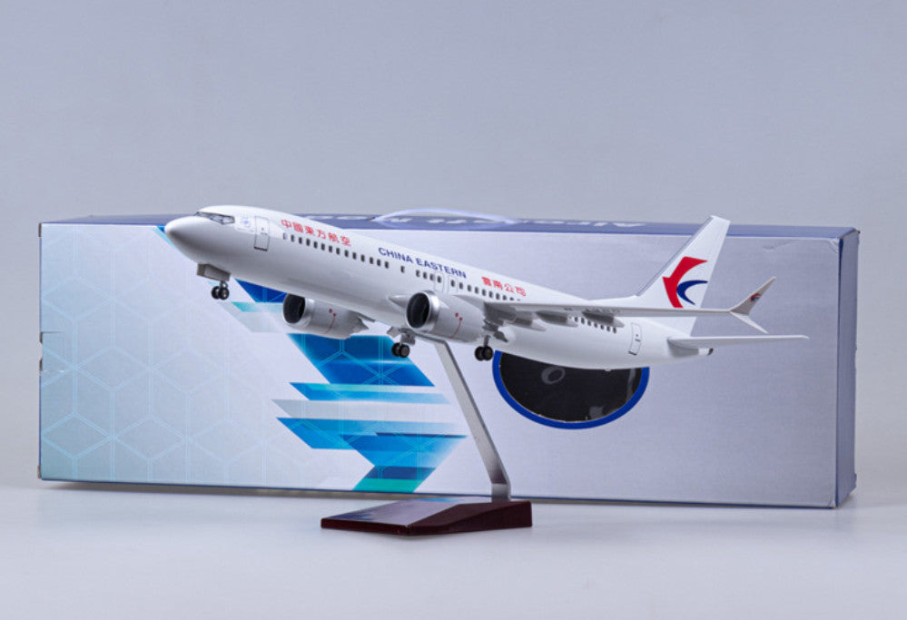 1:85 47CM China Eastern BOEING 737 MAX Plane Landing gear Resin Aircraft Model