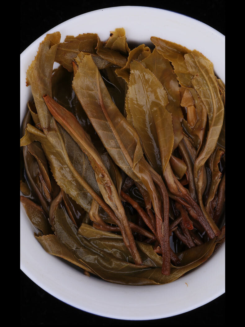 Pu'er Raw Tea 1KG Five Year Old Pu'er Tea Brick Uncooked Pu'er Tea-